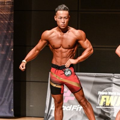 ma_0529_'s profile picture. どーも筋トレ大好きマーです！ cod wzやってます！ ツイッチやってます！ma_bo_0529で！！