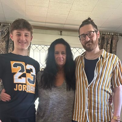 tami282's profile picture. ᒪOᐯᗴ #ᗷIᖇᗪᔕ #ᗩᖇT #ᑫᑌOTᗴᔕ #ᑕᖇOᑕᕼᗴT #TᗴᗩᗰᗯOᒪᖴ #ᗯIᖴᗴ #ᗰOTᕼᗴᖇ #ᘜᖇᗩᑎᗪᗰOTᕼᗴᖇ ♥︎ #ᑕOᖴᖴᗴᗴᒪOᐯᗴᖇ