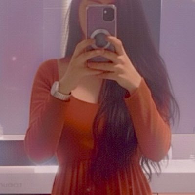 senoritavibez__'s profile picture. 𝑰’𝒅 𝒓𝒂𝒕𝒉𝒆𝒓 𝒃𝒆 𝒔𝒐𝒎𝒆𝒐𝒏𝒆’𝒔 𝒔𝒉𝒐𝒕 𝒐𝒇 𝒗𝒐𝒅𝒌𝒂 𝒕𝒉𝒂𝒏 𝒆𝒗𝒆𝒓𝒚𝒐𝒏𝒆’𝒔 𝒄𝒖𝒑 𝒐𝒇 𝒕𝒆𝒂 #ViratKohli #MSDhoni ♥