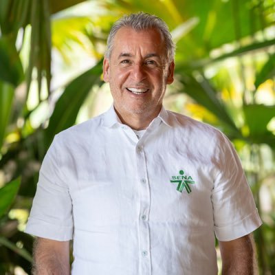 JorgeELondonoU's profile picture. Director General del @senacomunica 📚, Senador 🇨🇴 (2010-2014, 2018-2022), Ministro de Justicia 🕊(2016-2017), Gobernador de Boyacá (2004-2007) 👨🏽‍🌾