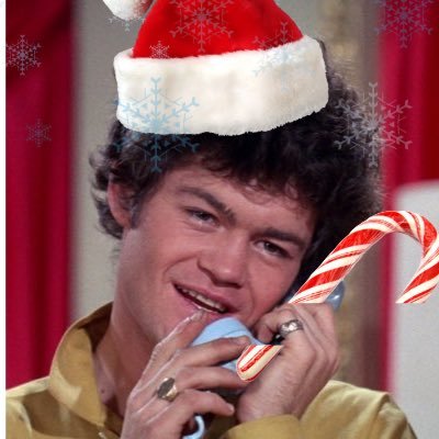 samehighway's profile picture. old music fan! look at the freak! she listens to old music!