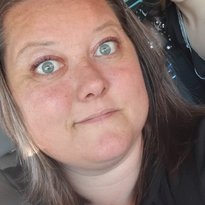 essieb48's profile picture. $blackowl48
artist 🎨  mom of 3 🤩 Pampered Chef consultant 🧑‍🍳 #C1NK #FliffMama
 #TeamStacks #m00fment