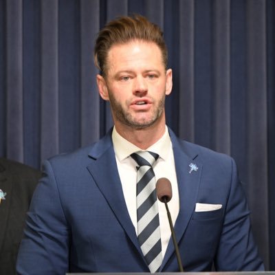 ilstatesman37's profile picture. Police Officer-State Rep-Father of 5👮🏻‍♂️☘️🏈