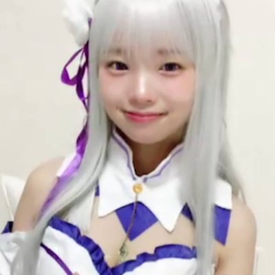 FiVGHCLzVP37877's profile picture. 性格悪いの出さないように生きて行こうεε＝(((((ﾉ･ω･)ﾉ 嫉妬したり妬んだりしても自分にとってマイナスにしかならない！人を認める褒める！他人の気持ちに寄り添える！そういう人間にわたしはなりたい