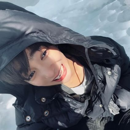 keonhosundaeee's profile picture. another day, another reminder that no matter what happens, cortis makes it feel lighter🍓