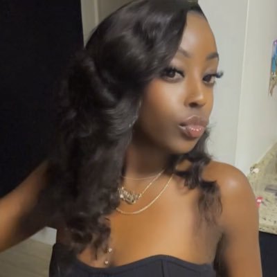 DearChrisAsh's profile picture. Come one , Come all