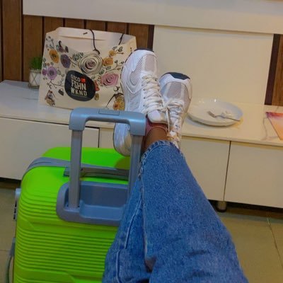 DearMirabel's profile picture. Corporate Comms Girlie | Digital Creator | Writer | Entrepreneur | Social Media Manager | Food Scientist | Sickle Cell Disease Advocate PBD/0411