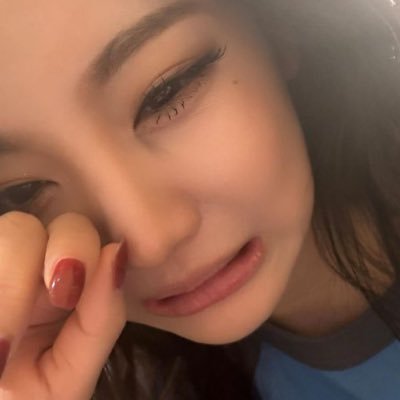 realkayoung's profile picture. i love x