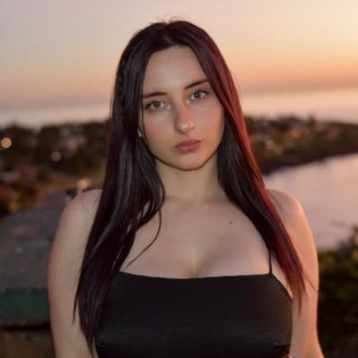 daiaguerraok's profile picture. adicta al ketchup