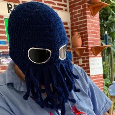 librero33's profile picture. Explorador de mundos