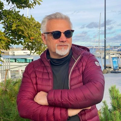 GeorgLevin31438's profile picture. Happiness is mine 🥰