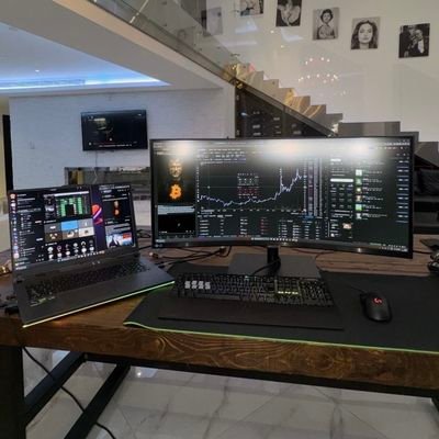 crypto_moondog's profile picture. Taking intelligent, calculated risks. 
Learn. Grow. Profit.

 📈 6 yrs in crypto | Market insights, clarity & strategy, I simplify, teach, and guide.

DYOR