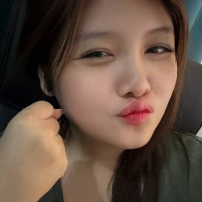 Maria5507X's profile picture. I come from Thailand and now live in New York. Learning is a lifelong journey. I believe in science, and technology paves the way for a brighter future.