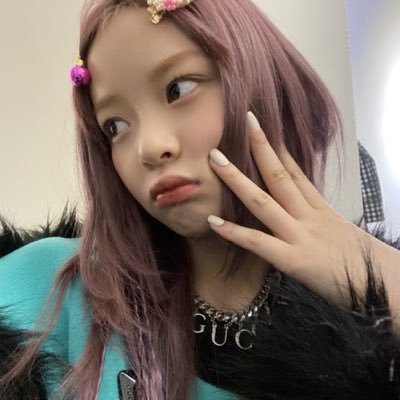 julistudie's profile picture. vestibulanda de medicina tentando conciliar com outra graduação