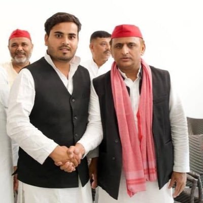 AdvMalikSahab's profile picture. #Advocate || #Socialist || #Politician ||