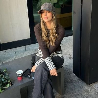 bayygrl's profile picture. ⛔️STOP