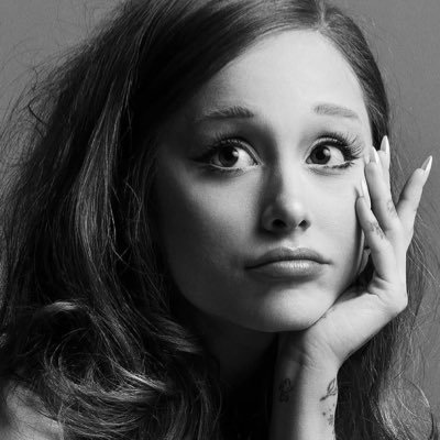 tearsbythighs's profile picture. stream the life of the show girl on october 3rd 𖦹 ☼ ⋆｡˚⋆ฺ