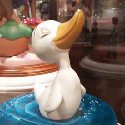 vwnhq_XAX's profile picture. 私は投資💰、旅行🌍、スポーツ🏃‍♂️が大好きで、同時に暗号通貨₿やテスラ🚘などの最先端テクノロジー投資にも挑戦しています。
生活も富も同じで、常に探求と実践が必要だと信じています💡