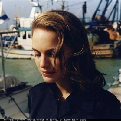 Incendies591432's profile picture. sensitive young foid