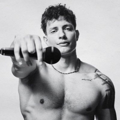 MattRife527's profile picture. 😂Standup comedian/Actor/person stop taking life so seriously

😂TICKET ON SALE