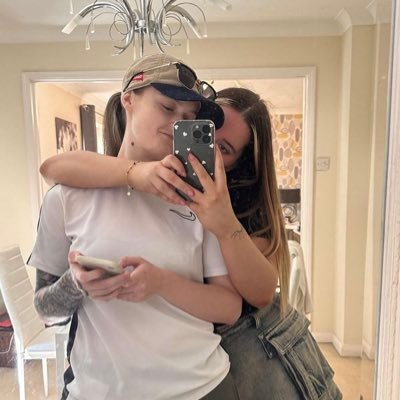 SamanthasF86n's profile picture. “Speed is my strategy. Precision is my habit.” 💖⚡ “