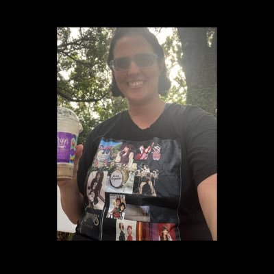 Heather63945700's profile picture. Wife & mom of 4 kids & 2 dogs. Antie to 2 cats. Karen Carpenter Fan.