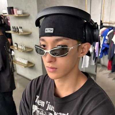 seokminenie's profile picture. #도겸 #DOKYEOM : because you are my breath ⚔️ | she/her • ‘05 |   #  🍒😇🦌😼🐯🐱🍚⚔️🐶🐸🍊🐢🦦