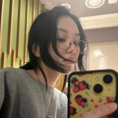 tz9yu's profile picture. 