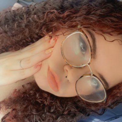 artsyerra's profile picture. 04.13 // Full Time Artist!!! // Minecraft, anime, & more // clay, digital, & paint🌿✨🍄