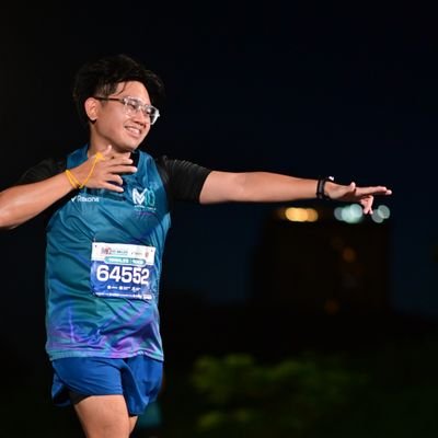 MrWhitehot's profile picture. Let's go Heat! 🏀🔥 x  Forza Milan ⚽🔴⚫
~🇵🇭