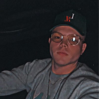 Chuckioo's profile picture. 