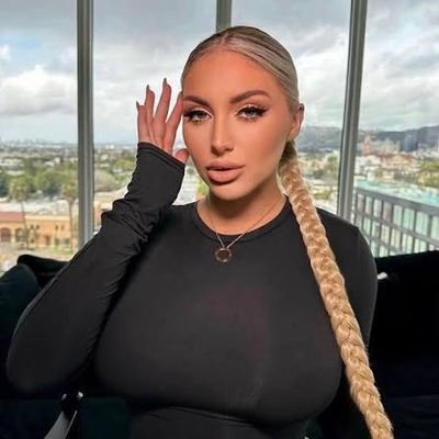 baddest_bitsh's profile picture. *Rp account *Being the baddest bitch of russia every day and night