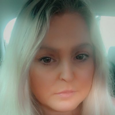 Mrshaythompson's profile picture. ❤️🥰 married to Jason ❤️🥰 man United 🔴⚫️⚪️ Harry Maguire ❤️ NO DMs!! old account is @hayles85! help get my followers back pls