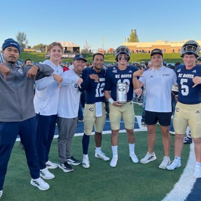 ucdpaulshelton's profile picture. Isaiah 26:4, Husband, Dad, OC/QB Coach in #Shredville @UCDFootball