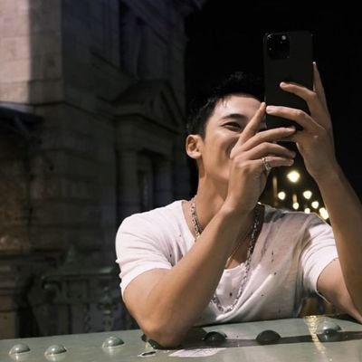 lovmgy_'s profile picture. ୨ . #세븐틴 . ୧  ₊˚ !!  🐶🍒