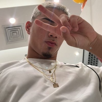 bnxtr's profile picture. 