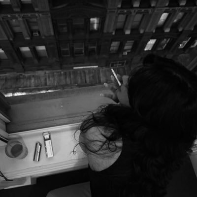 maybeoverthink's profile picture. catch me if you can