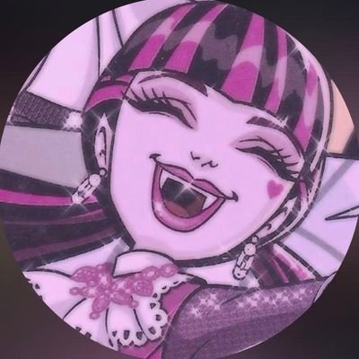 iyejin5359's profile picture. 중1이심!!
(장르 안가리고 다 팜)  요즘은 죠죠에 빠짐!! 최애가 너무많아서 쓸수업슨.. 곧 남편들이 100명이 넘어설것같슨..