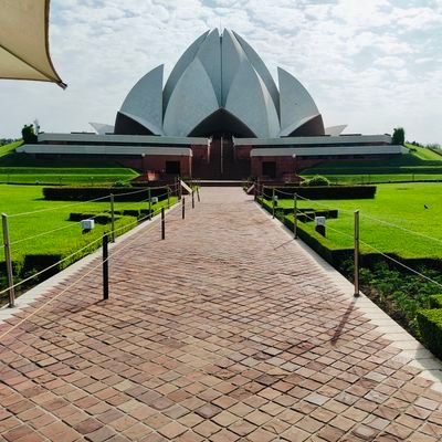 yashish_1's profile picture. follow me get 100% follow back 🔙 
Student || hare krishna