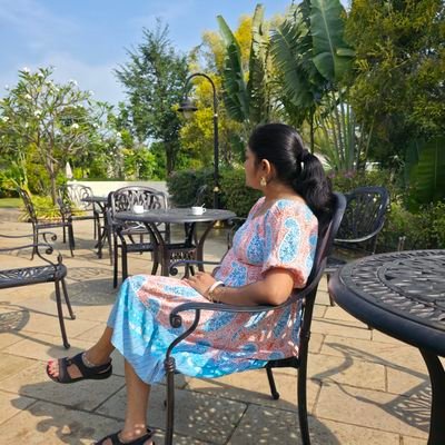 khushbu_0402's profile picture. ☆ 34 ☆ Investor & Trader ☆ Beautician & Hair Stylist 😍😍.