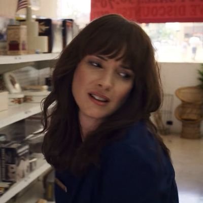 nanalogism's profile picture. demi lovato.