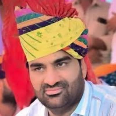 BaindhaRajesh's profile picture. #देशभक्त हूँ #भक्त नहीं,सैनिक और किसान का सम्मान करता हूँ जहाँ हनुमान वहाँ हम ❤️
स्वाभिमान से कोई समझोता नहीं 💪