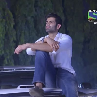 saffarnaama's profile picture. 𝓗𝓪𝓲 𝓷𝓪𝓼𝓲𝓫𝓸𝓷 𝓶𝓮𝓲𝓷 𝓼𝓪𝓯𝓯𝓪𝓻 𝓽𝓸𝓱 𝓶𝓮𝓲𝓷 𝓴𝓪𝓱𝓲𝓷 𝓫𝓱𝓲 𝓴𝔂𝓾𝓷 𝓻𝓾𝓴𝓾...