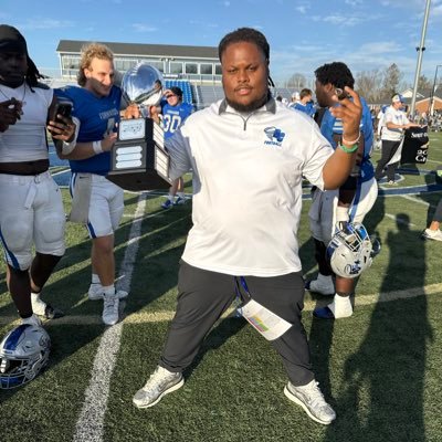 chrishatch00's profile picture. Assistant Offensive Line Coach, Facilities Manager at Brevard College 🌪️@brevardf5, USA South All Conference OL 2021, Offensive MVP 2021