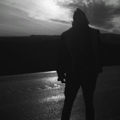 jamesemarks's profile picture. Multi-dimensional Motion Arts 〰 Mind-expanding Wiggly Magick 〰 Trippy Hippy 〰 Honorary Fellow 〰 Stay Woke https://t.co/sKSutxwmDV @RavensbourneUK @GoGenieMo #PsychFi