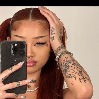 siawah176215's profile picture. walking into greatness
cheers 🥂🥂 to all those who thought it was going to be a smooth path😌😊