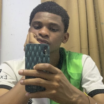 Khiromeh's profile picture. Every morning you have two choices; Continue to sleep with your dreams or wake up and chase them.