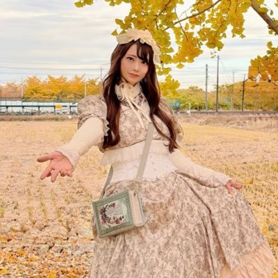 hinolily's profile picture. 成人済。薬剤師資格保有👩‍⚕️現在は育児奮闘中💪娘溺愛超親バカ🤗………💘好➡️ツイステ最推し🐙/バンドリ/HUNTER/遊戯王ＧＸ/黒執事/薔薇乙女🌹/ FF14 /グロホラー/ゾンビ/ロリィタ👗/コスプレ/カスタムドール/NBC💀🎄/紫💜ピンク🩷青💙/料理スイーツ🍰……ごちゃ混ぜ垢です🤗