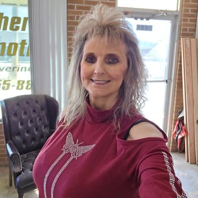 debratankersle1's profile picture. Married with one son and grandson 
I have said repeatedly. Don't ask for cards or money. I'm going to block 🚫 anyone who does. I work hard for my money 💰.