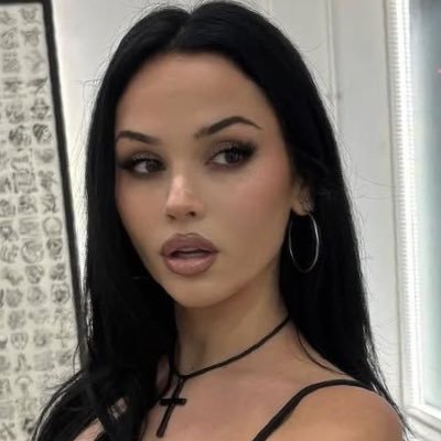 buddieslut's profile picture. stupid fucking yaoi lesbian